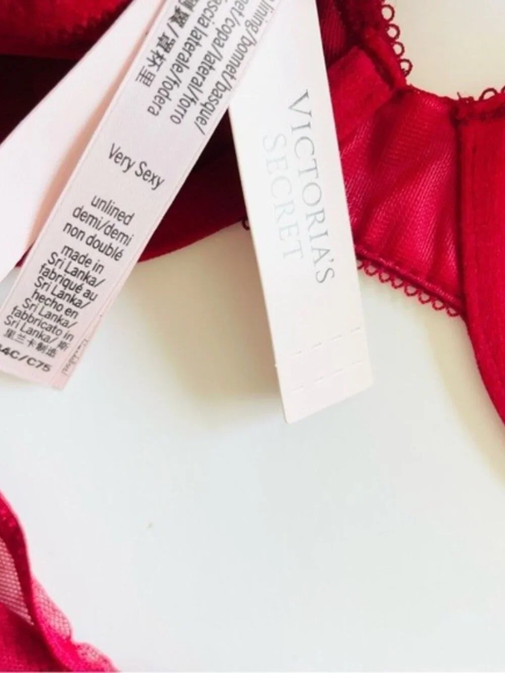 34C MEDIUM Victoria’s Secret ruby red heart bling demi bra set thong panties